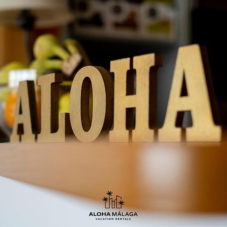 Appartamento Luxury Duplex With Pool And Padel Court In Town Málaga Esterno foto