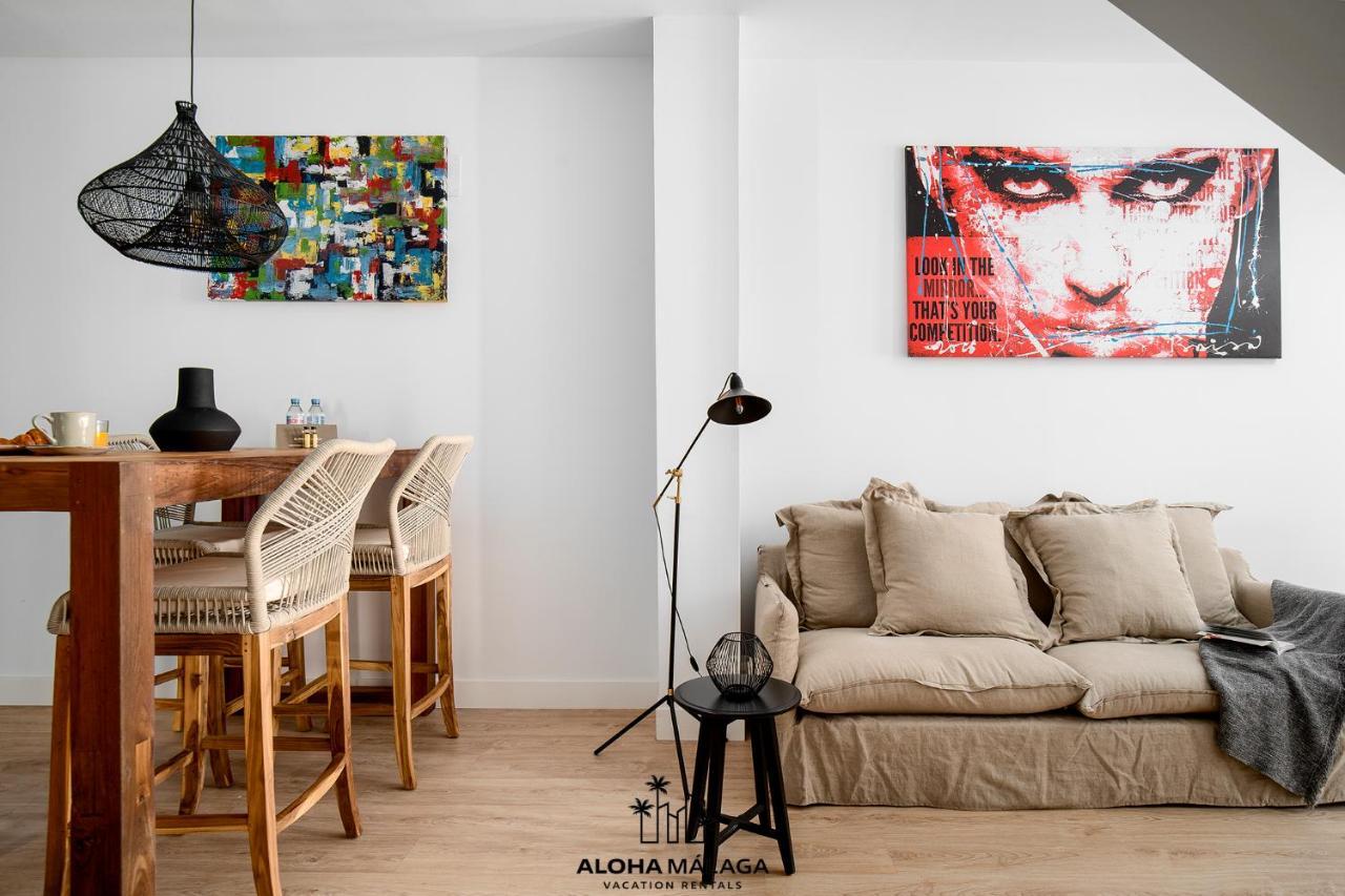 Appartamento Luxury Duplex With Pool And Padel Court In Town Málaga Esterno foto